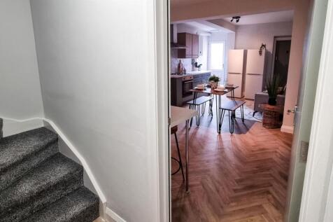 WhatsApp Image 2024-02-20 at 10.40.51 (1).jpeg