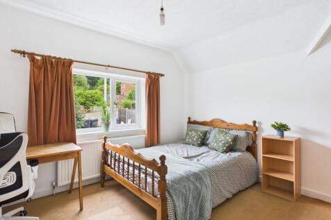 1-bed house on Dereham Road - UFL, £536/mo