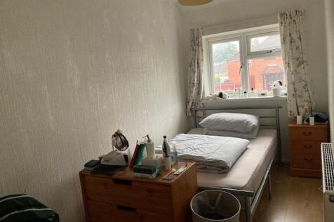 Grasdene Grove, Birmingham photo 4