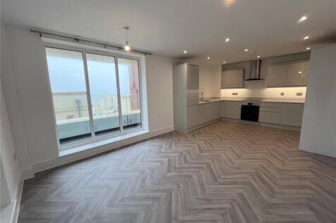Lounge/Kitchen