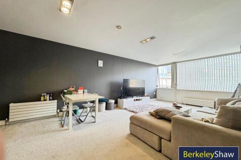 Living room (2)