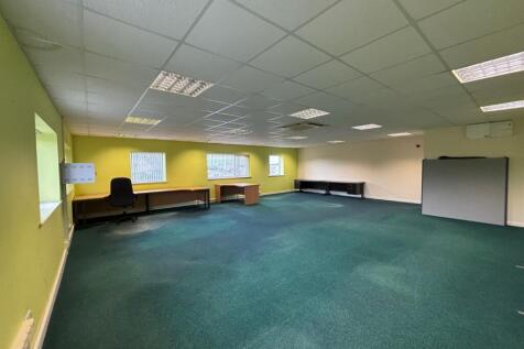Office to rent Image 3
