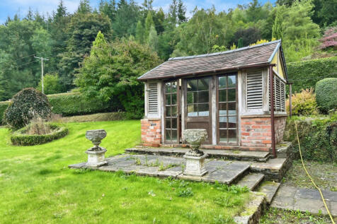 Smallholding Country Property