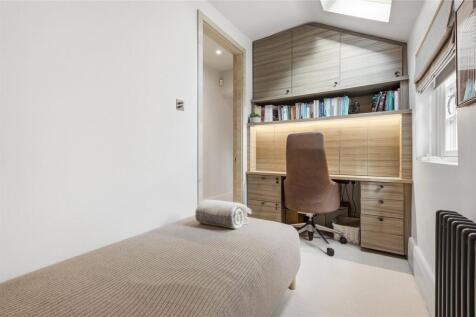 Bedroom Three/Study