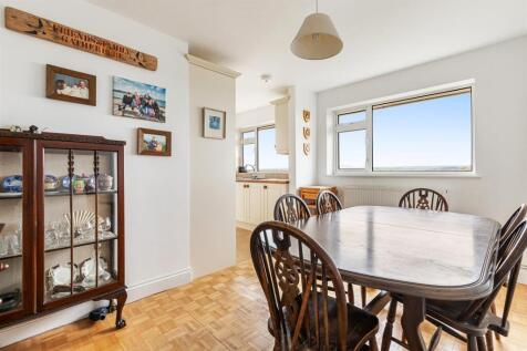 A36 - 12, Charleton Way, Kingsbridge - 251010.jpg