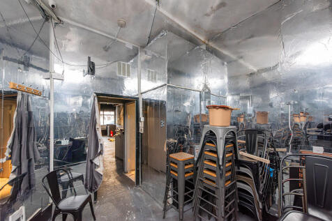Camden Street 11-...
