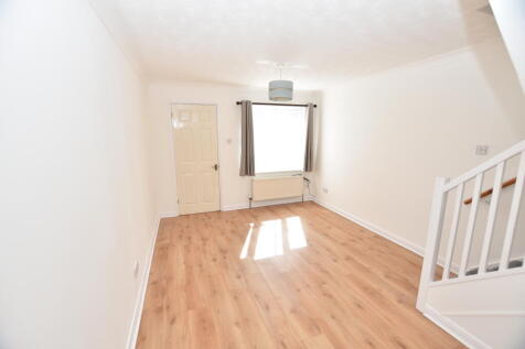 ISAACSON DRIVE, WAVENDON GATE photo 3