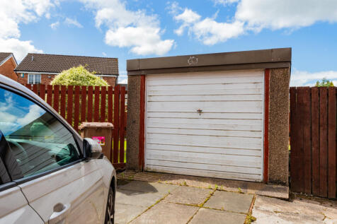 24 Whitesbridge Avenue PA3 3BS-12