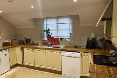 Hatchery Flat, New Chalford farm, London Road, OX7 photo 4