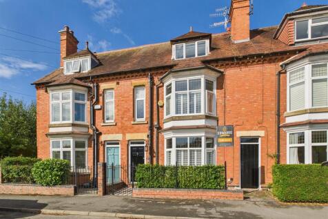 CAM05251G0-PR0083-STILL002 - Copy.jpg