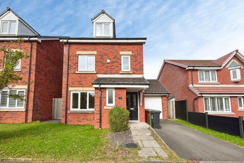4 Bedroom Detached in BL1 4EX