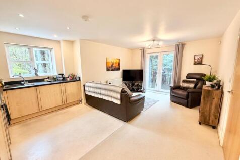 Open Plan Lounge/Kitchen