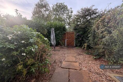 Courtyard Private Garden 