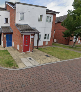Riverside is pleased to offer for rent this 1 bedroom 1st floor flat, suitable for single person or couple. Close to local amenities and transport links 1 Bedroom 1st floor -Gas cental heating -Double