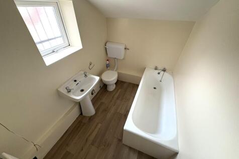 Station Lane, Featherstone, Pontefract photo 5