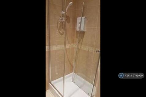Double Room With En-Suite £950