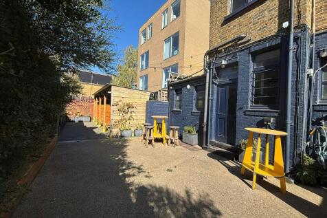 WhatsApp Image 20250925 at 24751 PM 1.jpeg