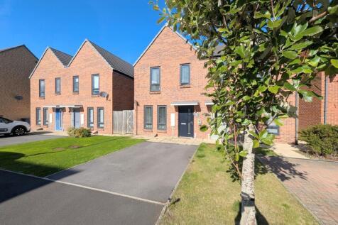 South Shields, NE34 - property photo