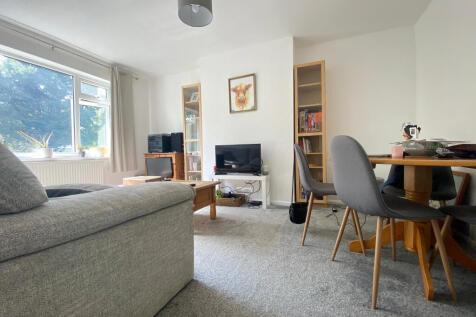 Windsor Drive, Orpington, BR6 photo 3