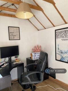 Office-Space Interior 