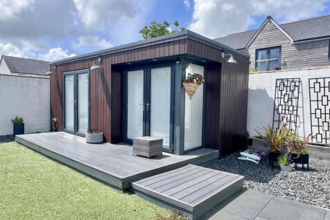 Garden Room: