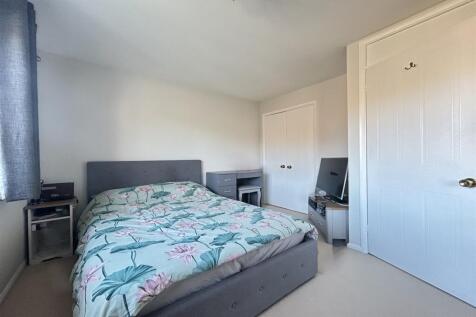 Bramley, Tadley, RG26 photo 4