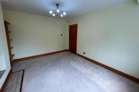 Highbank Drive, East Didsbury, M20 photo 4