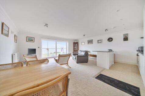 Open Plan Lounge/Kitchen/Dining Room