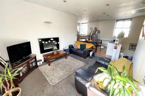 Lounge-Dining-Kitchen