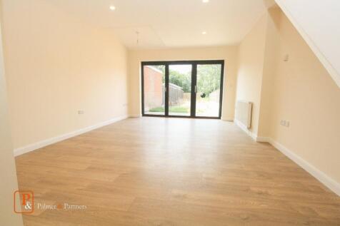 Wickham Road, Colchester, Essex, CO3 photo 3