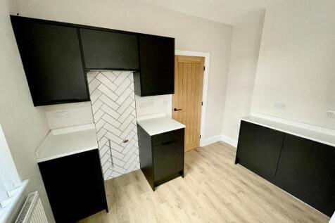 Brushfield Street, Nottingham, NG7 photo 4