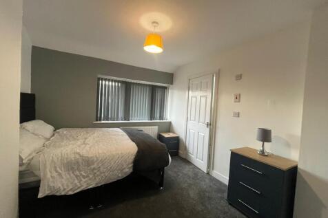 Tootal Drive, Salford photo 3
