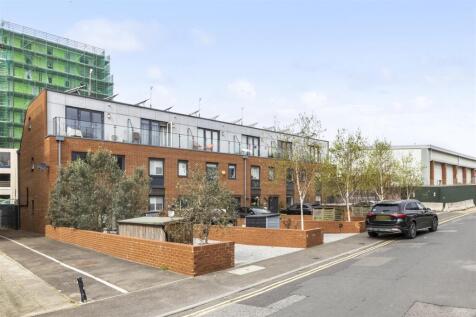 Goldstone Lane_4-017.JPG