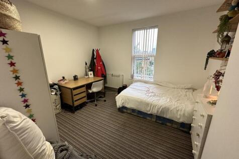 Conyngham Road, Victoria Park, £148pppw photo 5