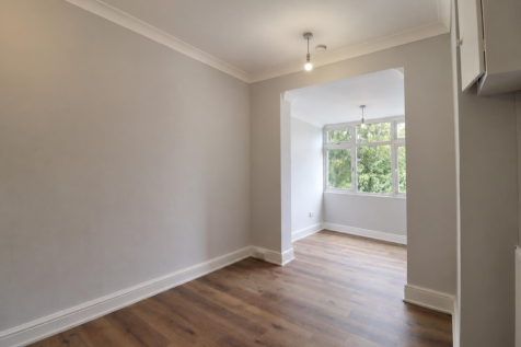 Lingfield Crescent, London photo 3