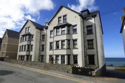 Penmaenmawr, LL34 - property photo