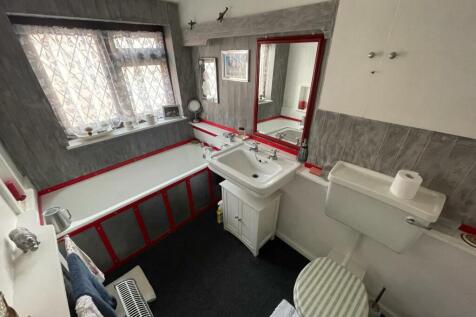 hazlitt house bathroom