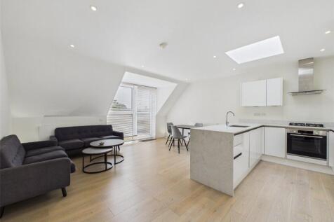 Reception / Kitchen