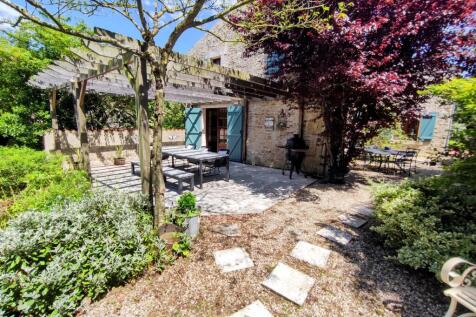 Property Image 1