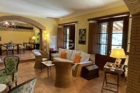 Interno
