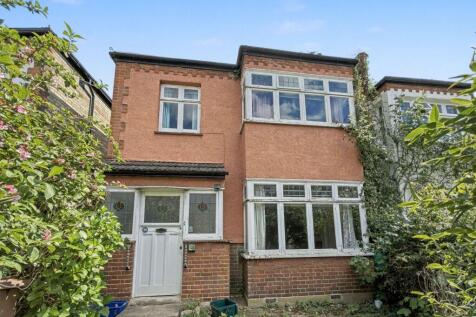 38 Redston Road, Crouch End, London, N8 7HJ