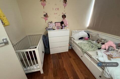 Second Bedroom (Double) 