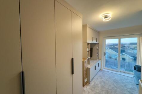 Bedroom 4 Photo 2, Clockhouse Grove, Burnley, 5 Be