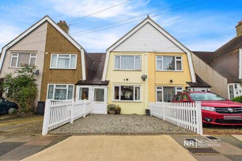 Chessington, KT9 - property photo