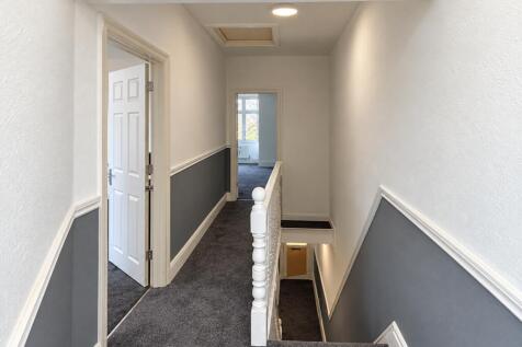Kingston Road, Luton photo 4