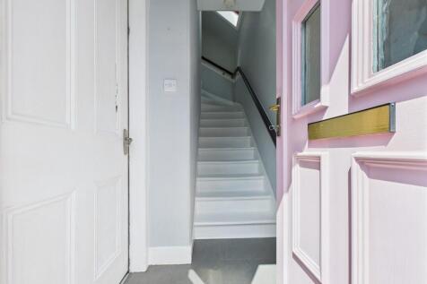 CAM05526G0-PR0005...