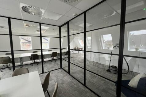 PHOTO20251124080246 005.jpg