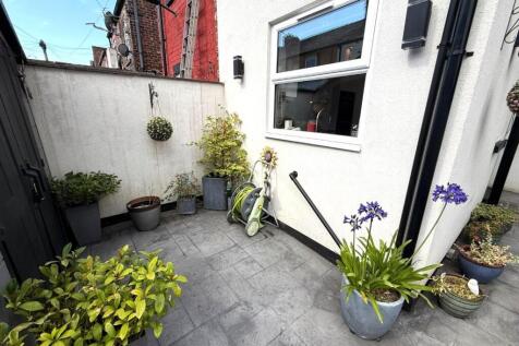 Rear Yard.jpeg