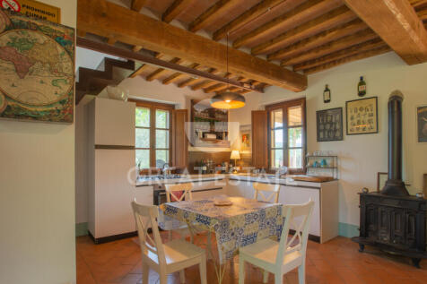 Interno