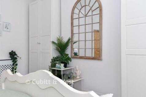 Internal Lifestyle Photograph